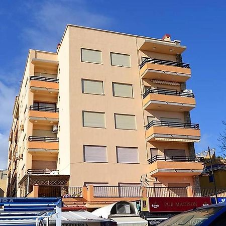 Elizabeth Beach Apartment With Seaviews! Torremolinos Buitenkant foto