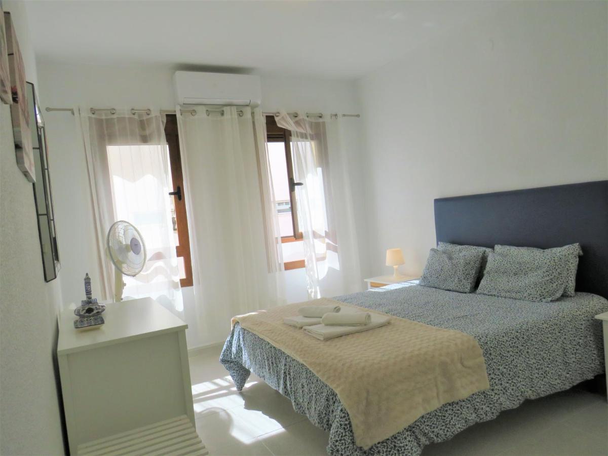 Elizabeth Beach Apartment With Seaviews! Torremolinos Buitenkant foto