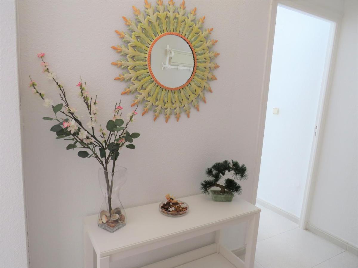 Elizabeth Beach Apartment With Seaviews! Torremolinos Buitenkant foto